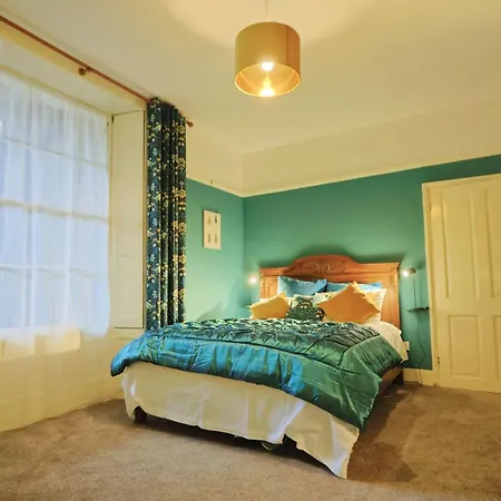 Apartmán Two Bedroom Flat In Caledonia Place