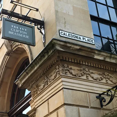Apartman Two Bedroom Flat In Caledonia Place Bristol