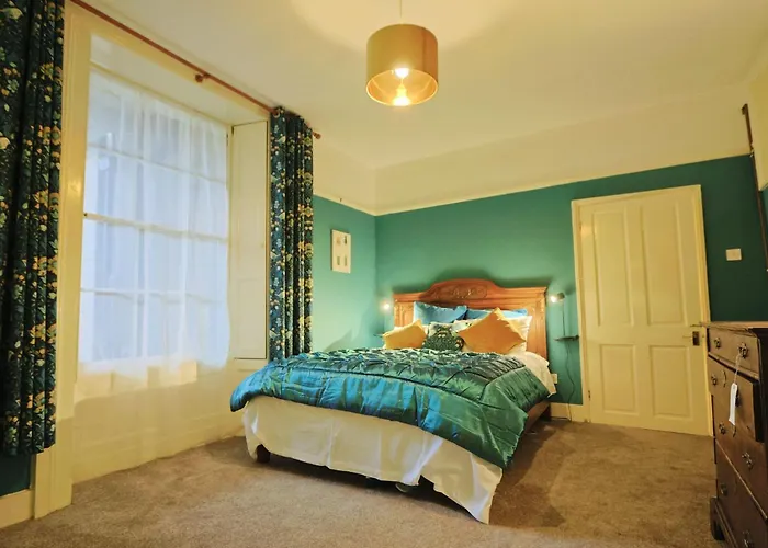 Appartement Two Bedroom Flat In Caledonia Place